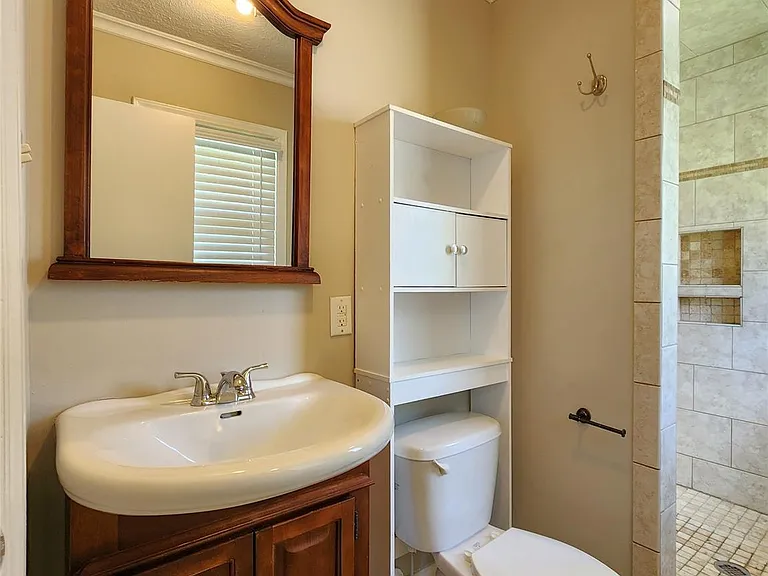 1052 Rembrandt Dr SW — Photo 14