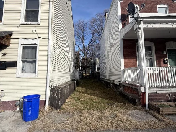 335 S 15th St, Harrisburg, PA 17104