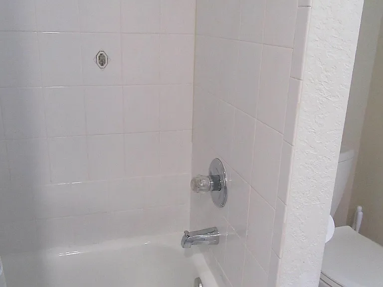 1804 Abbeyridge Dr — Photo 23