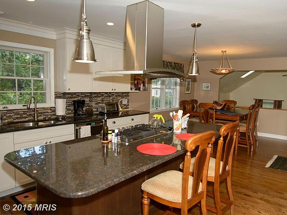 2nd image of 630 Dunberry Dr