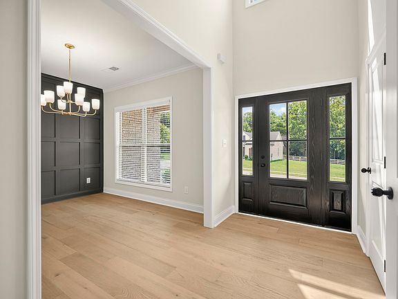 5th image of 120 Ivy Creek Dr