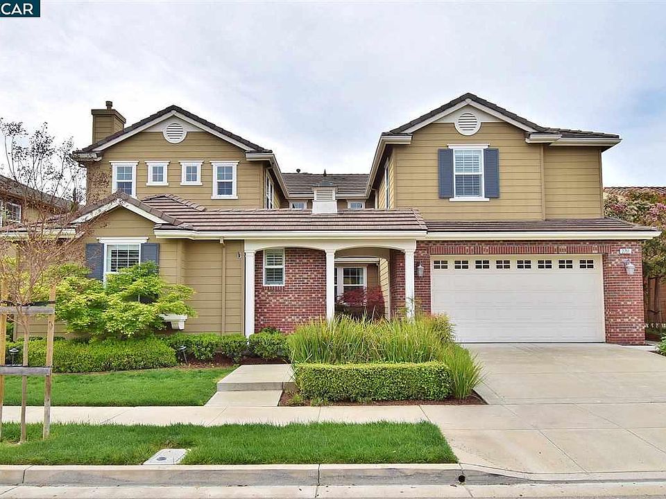 2nd image of 2751 Paige Way
