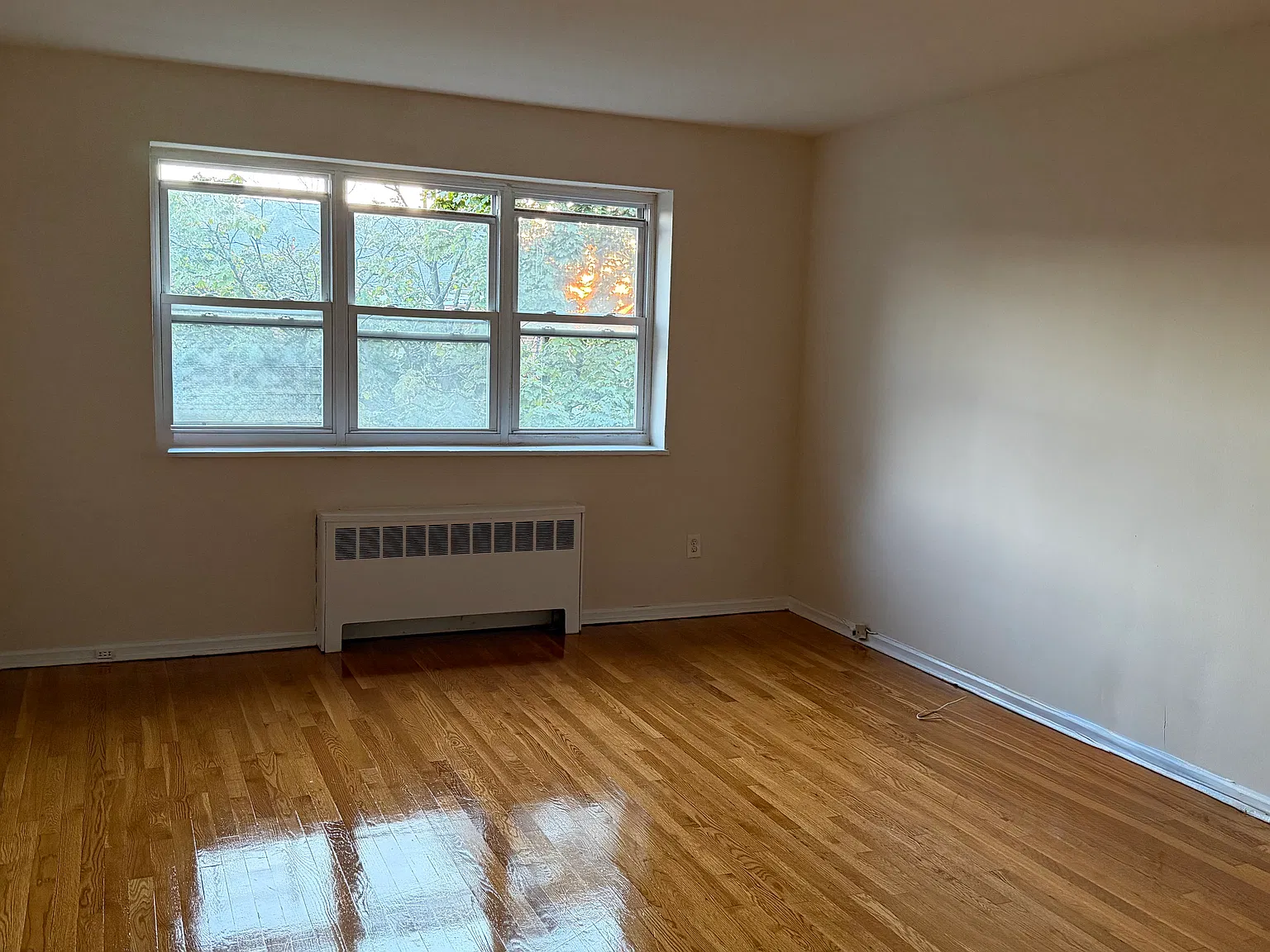2 bed, $2,395 — Photo 2