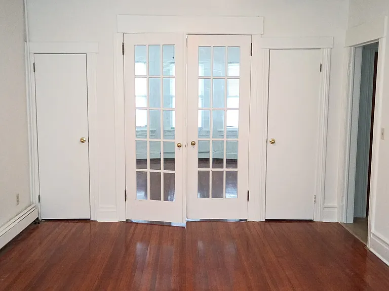 170 Beach 91 St #1 — Photo 2