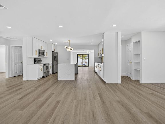 5th image of 451 Dionne Drive