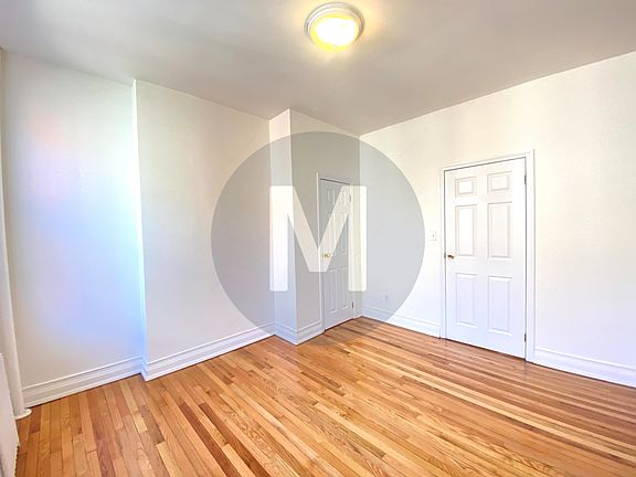 3rd image of 159 E 99th St APT D