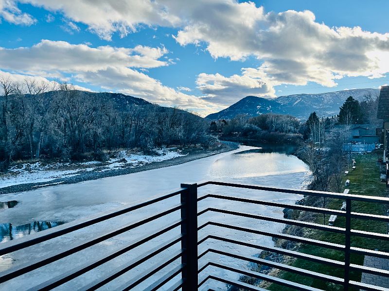 Two BR/2 BA 1586 sq ft. + 209 sq ft deck overlooking the Yellowstone River!