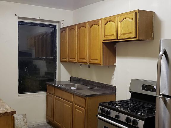 2nd image of 12 Caryl Ave #3