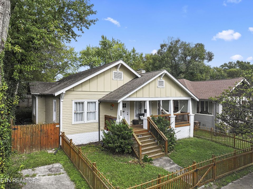 1st image of 2509 Woodbine Ave