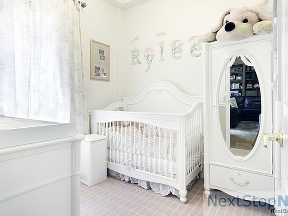 5th image of 157 W 79th St #5A