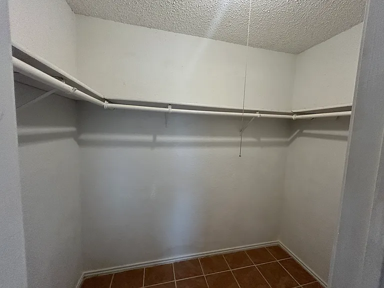 5110 Colonel Travis St — Photo 9