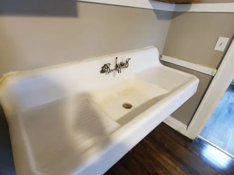 2327 S 15th St. (4 Unit)(ACE Property) — Photo 5