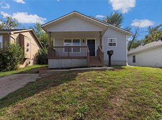 15103 E Truman Rd, Independence, MO 64050