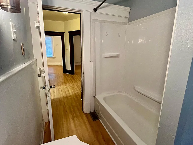 1413 Chelton Ave #2 — Photo 9