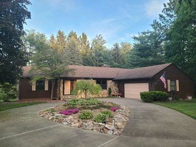 5597 Pineview Dr, Ypsilanti, MI, 48197