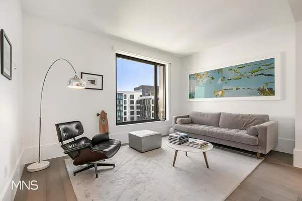 Rented by MNS | media 21