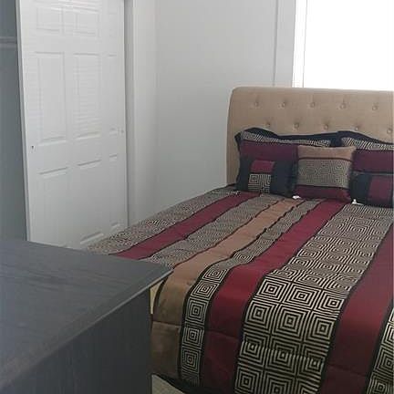2nd image of 1301 Rodman Ave