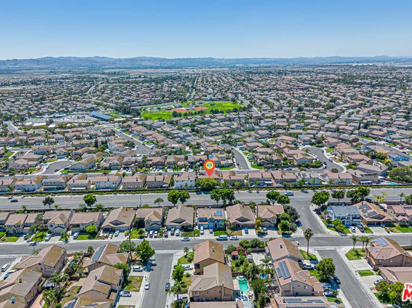 7376 Sungold Ave, Corona, CA 92880
