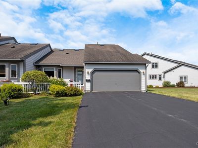 237 Oarlock Cir, East Syracuse, NY, 13057