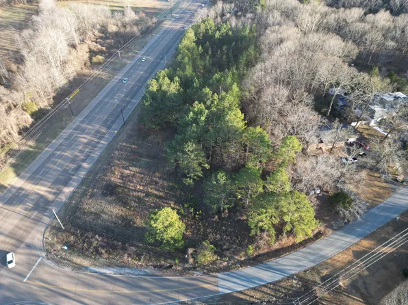 45 South St, Jackson, TN 38301