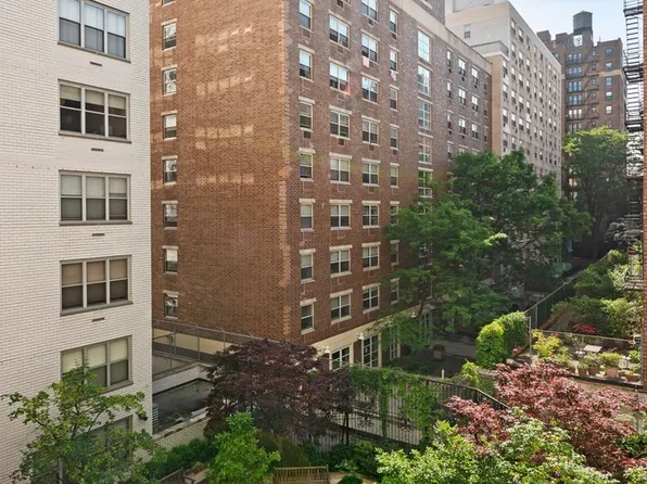 205 3rd Avenue image 6 of 6