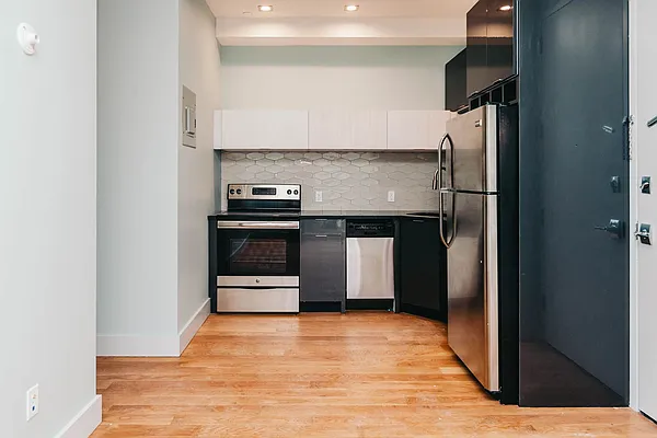 Rented by Nooklyn NYC LLC | media 56