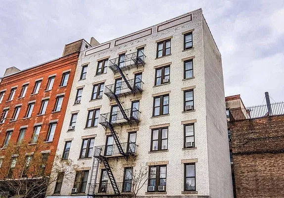 Rented by Bold New York | media 4