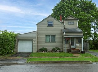 409 Summit St, Grove City, PA 16127