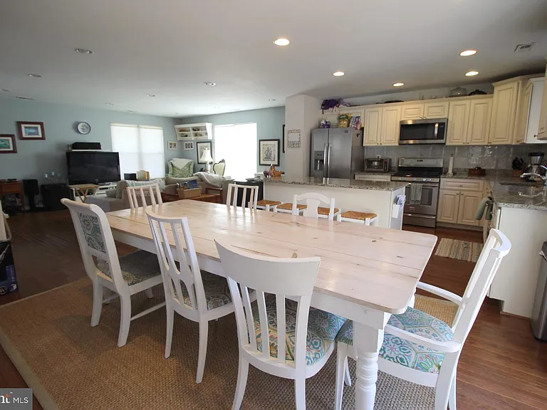 3114 16th St NE — Photo 10