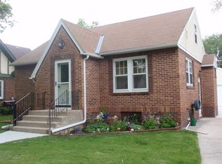 744 15th Pl NE, Mason City, IA 50401