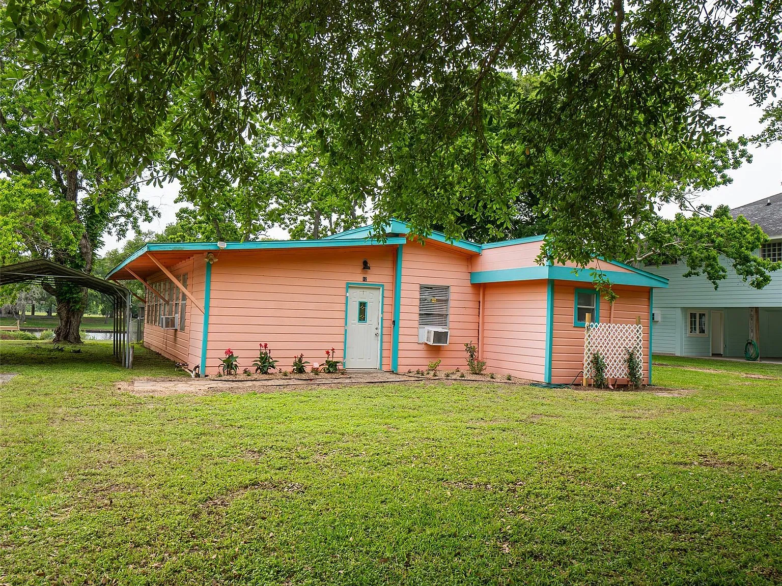 2 bed, 2.0 bath, 1643 sqft, $1,850 — Photo 4