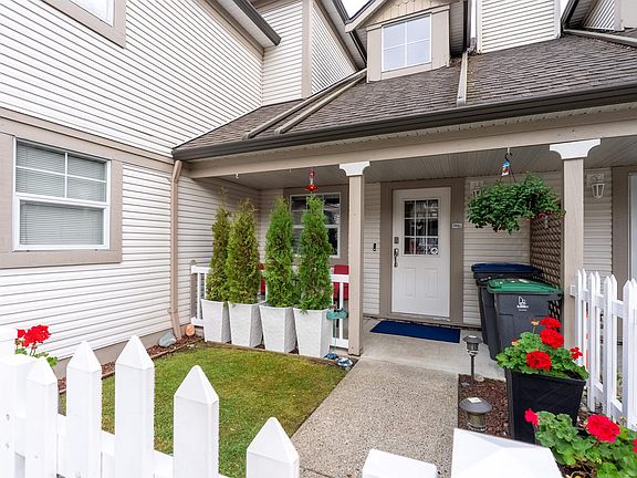 3rd image of 16318 82nd Ave #13