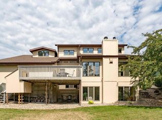 4524 S Southridge Dr, Sioux Falls, SD 57105