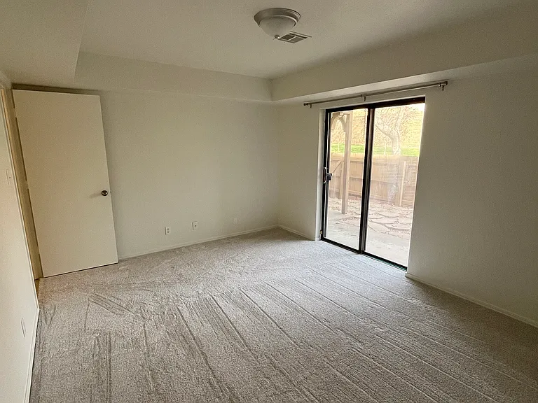 9107 S Urbana Ave #5-F — Photo 18