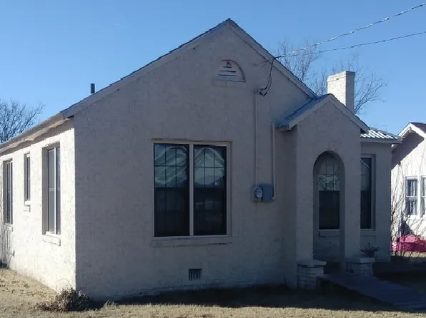 759 E 8th St, Colorado City, TX 79512