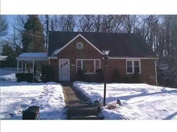 102 Fairview Ave, Ambridge, PA 15003