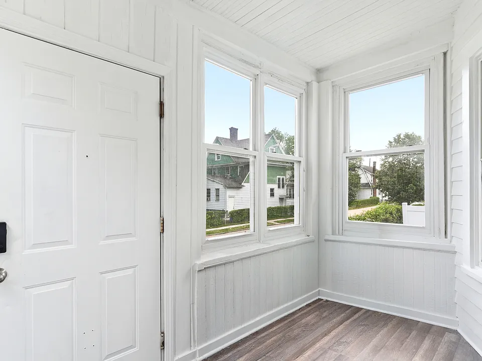 Entry Foyer