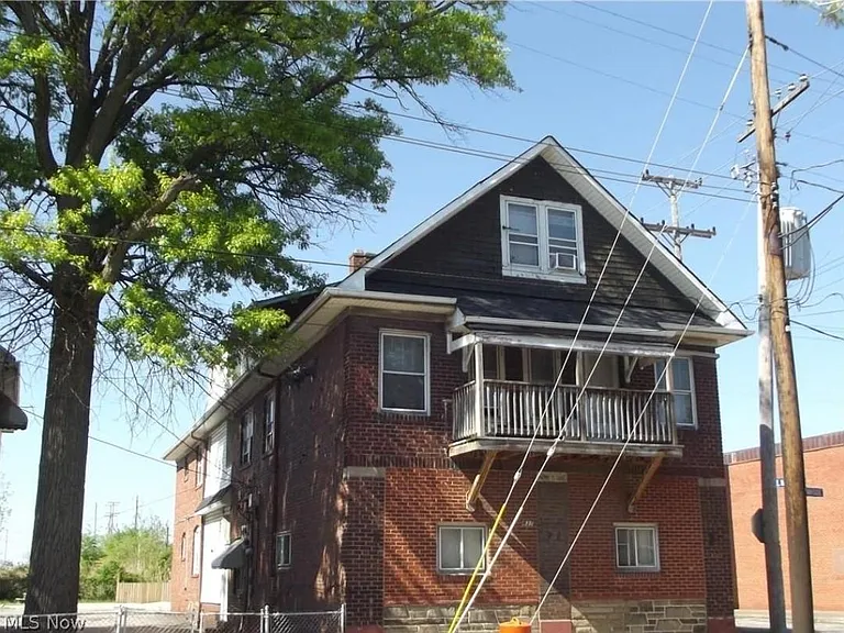 837 Wayside Rd #2 — Photo 2