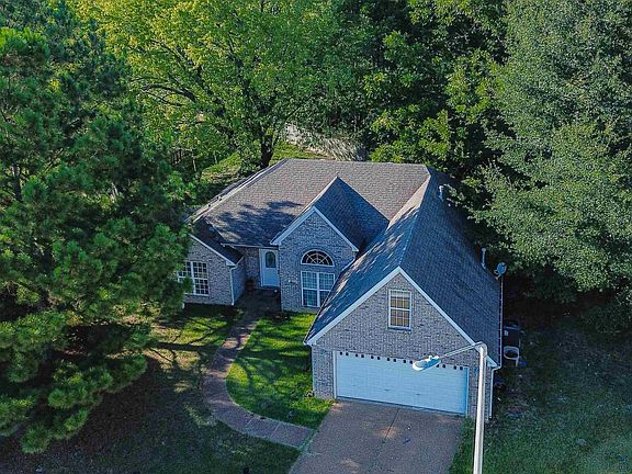 2nd image of 23 Weatherstone Dr