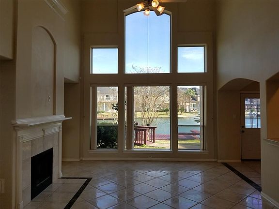 2nd image of 14219 Marina Bay Ln