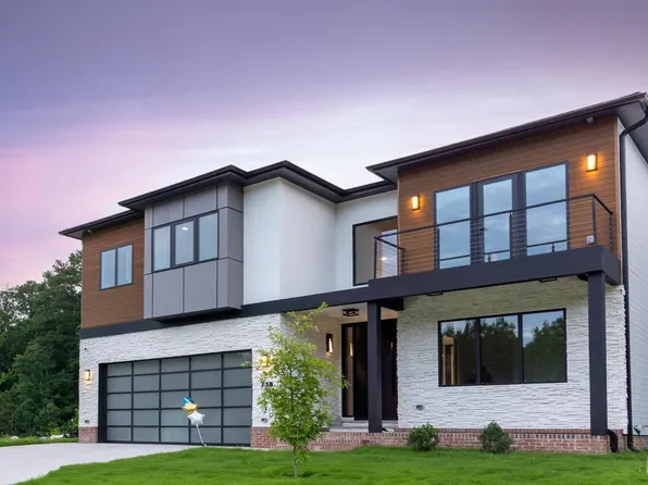 Homes Available Soon, Jainix Green