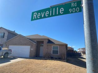 900 Reveille Rd, Fort Worth, TX 76108