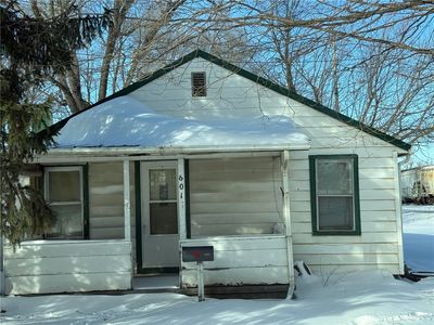 601 W Benton St, Paris, IL, 61944