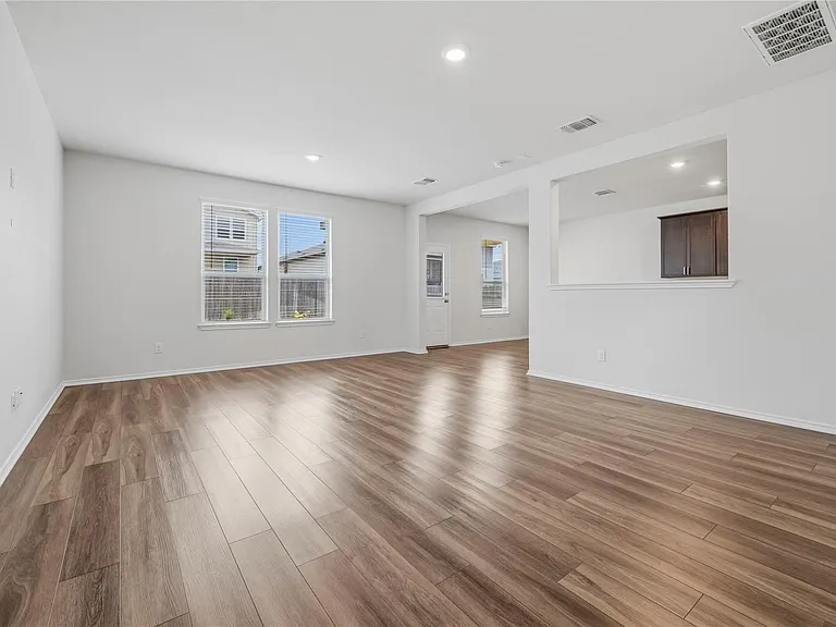 316 Stone Water Ln — Photo 15