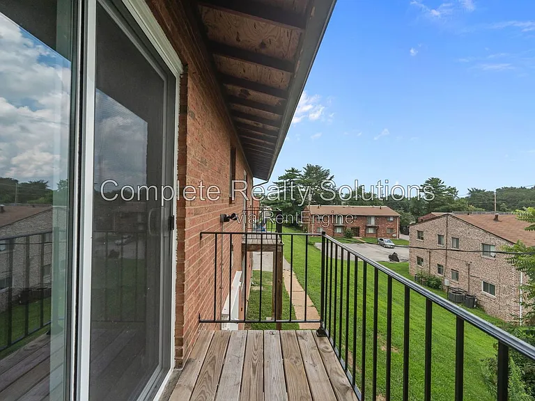 2543 Mary Ave #G — Photo 8