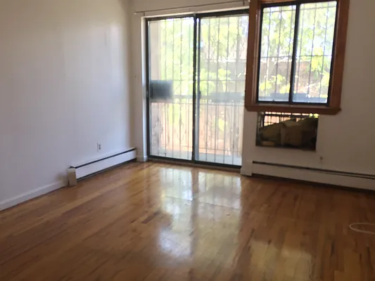 Rented by BRICK & GALO REALTY CORP | media 39