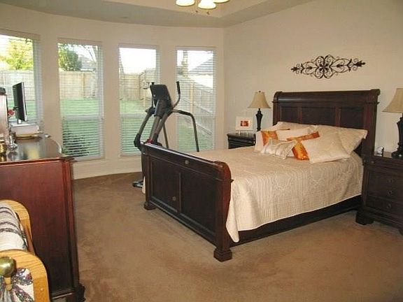 5th image of 1482 Audobon Ln