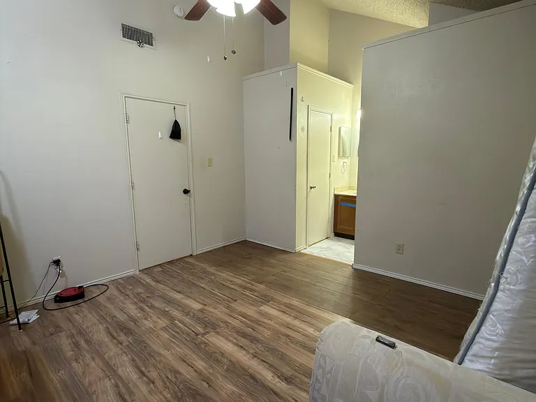 6408 Brookhaven Trl — Photo 2