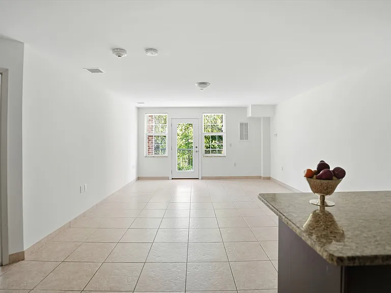 The Carney — Photo 14