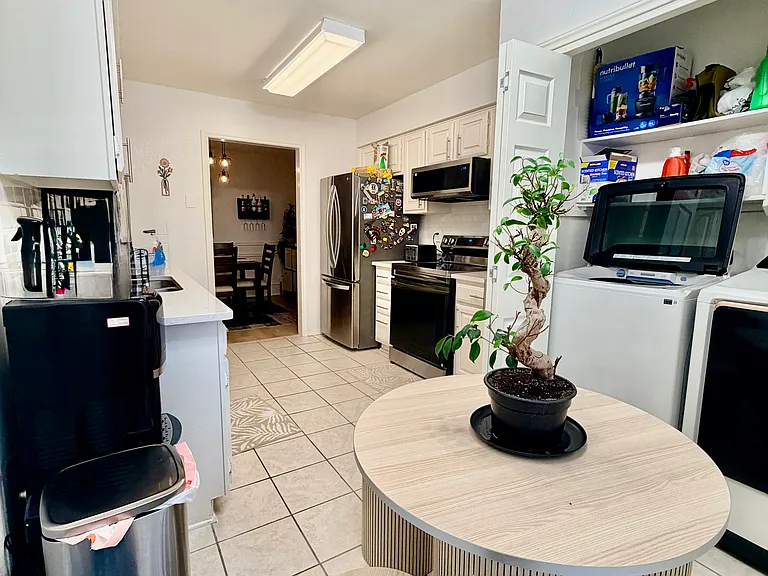 1603 Brentwood Dr — Photo 9